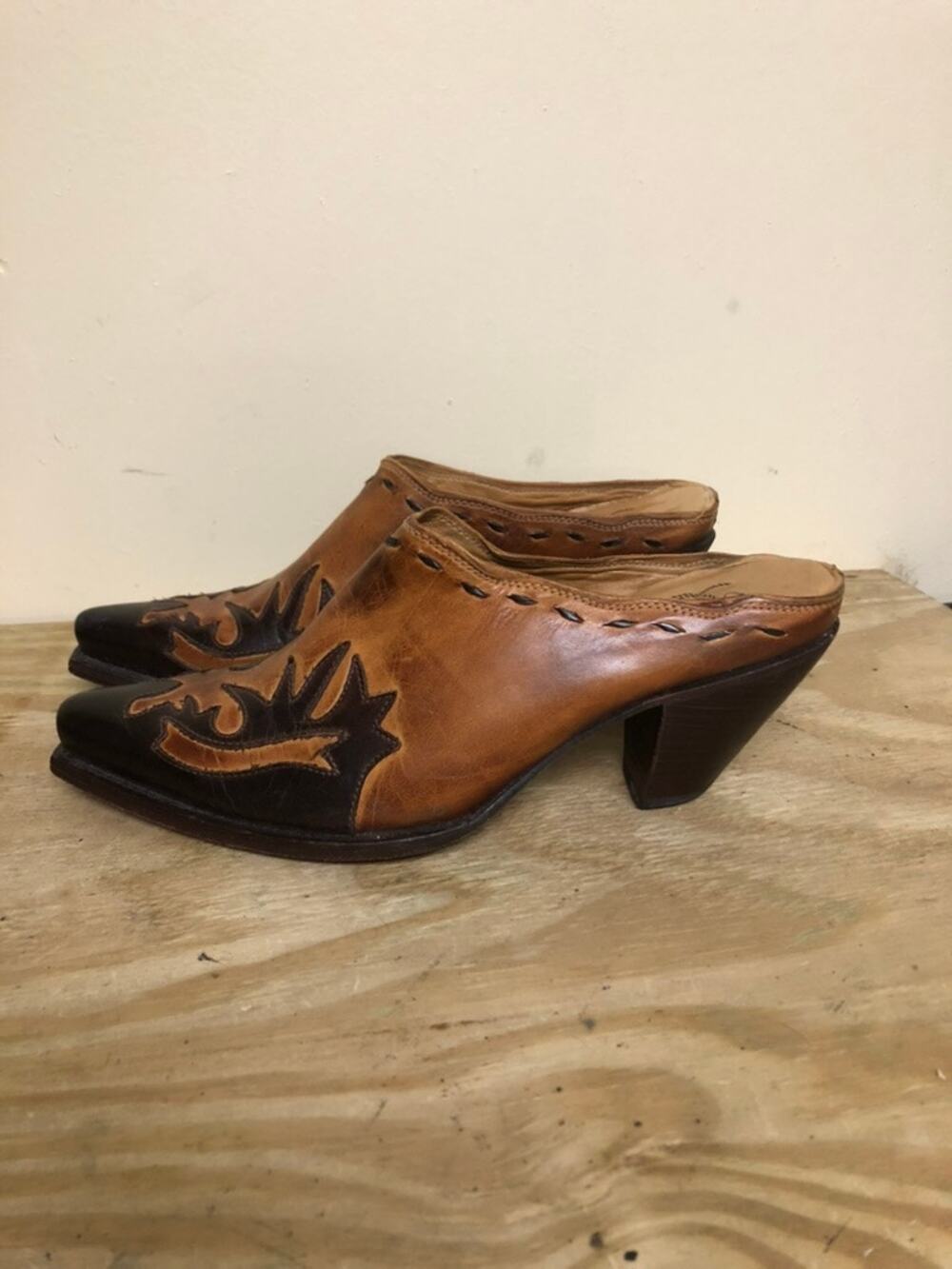 Lucchese Charlie 1 Horse Mules 7.5B Brown Western Boho Boots Southwestern